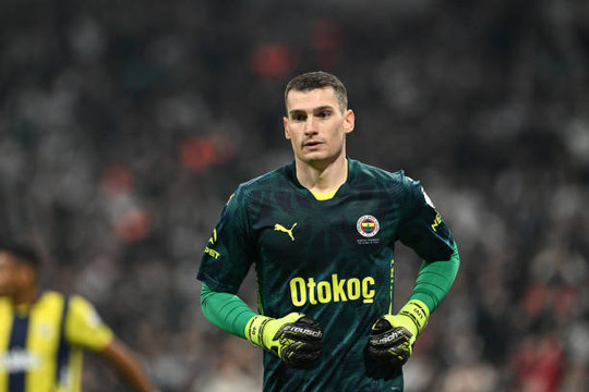 Barcelona chốt hợp đồng với thủ môn Dominik Livakovic đến năm 2030 kèm kế hoạch cho mượn