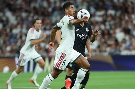Jude Bellingham tỏa sáng rực rỡ trong hệ thống chiến thuật của HLV Jose Mourinho tại Real Madrid