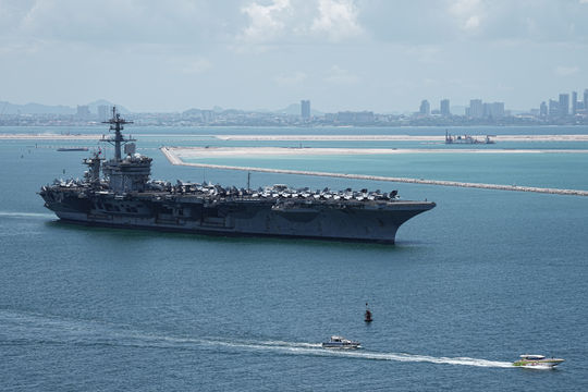 Tàu sân bay Mỹ USS Abraham Lincoln rời Thái Lan sau khi chi tiêu 3 triệu USD