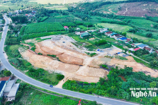 Không để vướng mắc lĩnh vực đất đai trở thành 'điểm nghẽn' cao tốc Vinh - Thanh Thủy