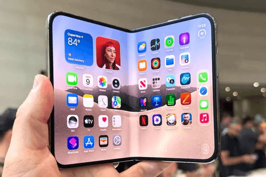 iPhone Duo màn hình gập giá 65 triệu đồng: Apple giải bài toán kỹ thuật phức tạp ra sao?