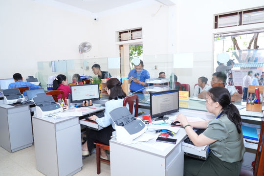 Phụ cấp cho cán bộ, công chức cấp xã sẽ được tăng lên 55%