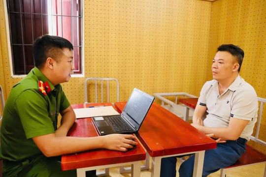 Giả danh lãnh đạo để chiếm đoạt hàng trăm triệu đồng