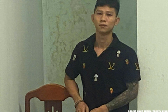 Công an xã Hải Lộc bắt đối tượng truy nã sau hơn 4 năm lẩn trốn
