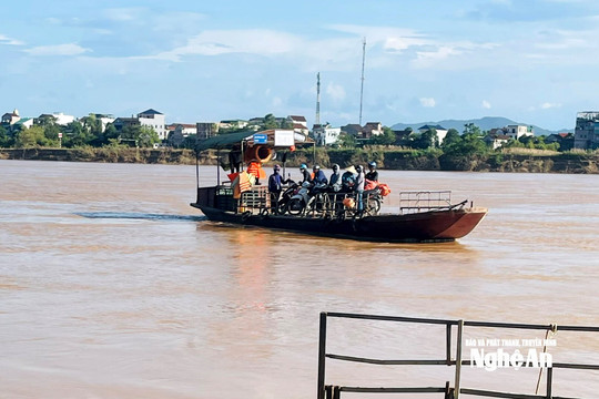 Bến đò Phuống - Nỗi lo mùa mưa bão