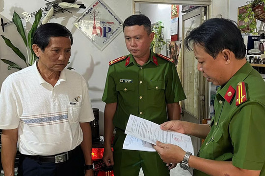 Bắt giam cán bộ kỹ thuật có hành vi làm giả tài liệu