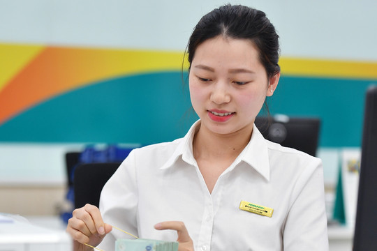 Lãi suất ngân hàng ngày 23/9/2026: Bac A Bank niêm yết mức 7,3%/năm cho khoản từ 50 tỷ đồng
