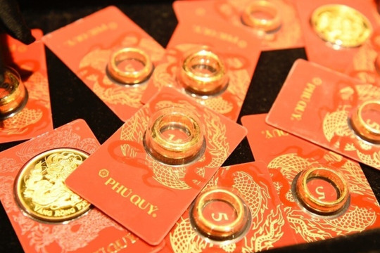 Giá vàng ngày 28/09/2026: SJC giảm xuống 139,4 - 142,4 triệu đồng/lượng
