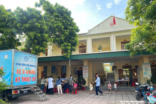 Ngành Y tế Nghệ An đưa dịch vụ y tế đến gần dân