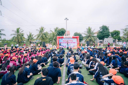 Khi hoạt động trải nghiệm của học sinh đứng trước ranh giới “đi học” và “đi chơi”