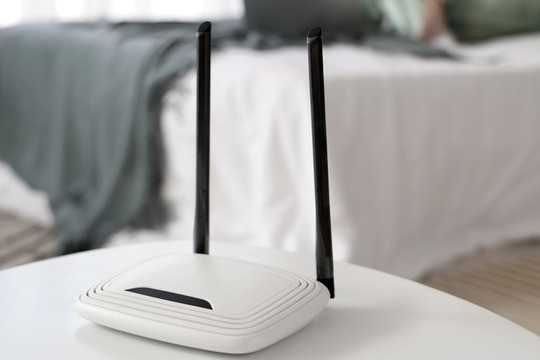 Có nên đặt bộ định tuyến Wi-Fi trong phòng ngủ?