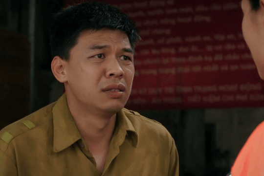 Phim Đội bóng nữ làng Xuân tập 11: Đào suy sụp khi phát hiện Lưu nhận tiền để chăm sóc mình