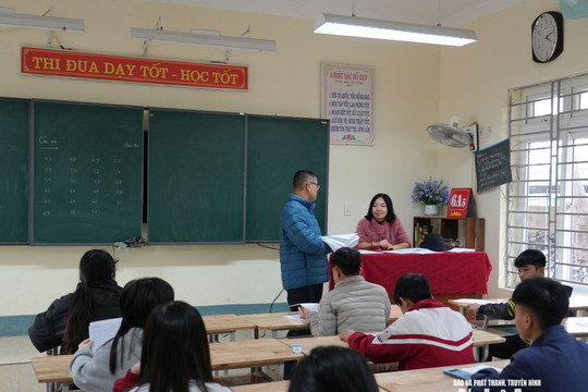 Cửa Lò: Hàng chục giáo viên, nhân viên hợp đồng chưa được trả lương nhiều tháng