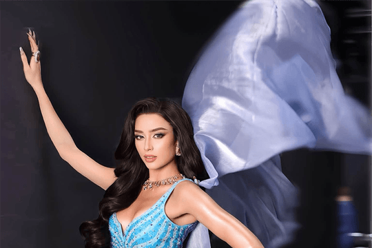 Phản ứng của Hoa hậu Ý Nhi khi Emoura Phạm giành danh hiệu Á hậu 4 Miss Grand International 2026