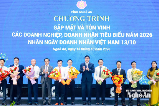 Chủ tịch UBND tỉnh Nghệ An nêu 5 định hướng lớn đồng hành cùng doanh nghiệp