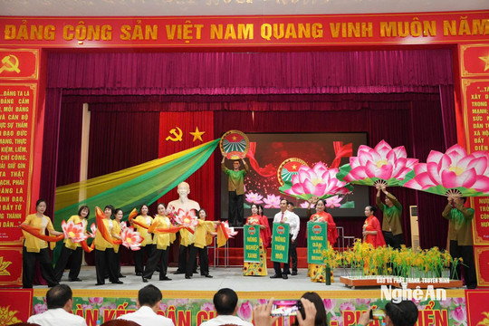 Sôi nổi hoạt động chào mừng Ngày truyền thống Hội Nông dân ở Nghệ An