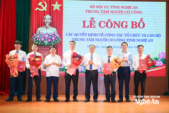 Công bố Quyết định thành lập Trung tâm Người có công tỉnh Nghệ An