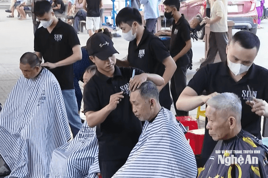 Thêm niềm vui trong những ngày điều trị