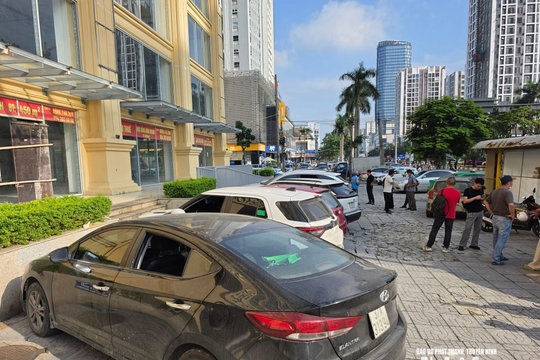 Nóng: Bắt 3 nghi can đập kính hàng loạt xe ô tô ở Nghệ An