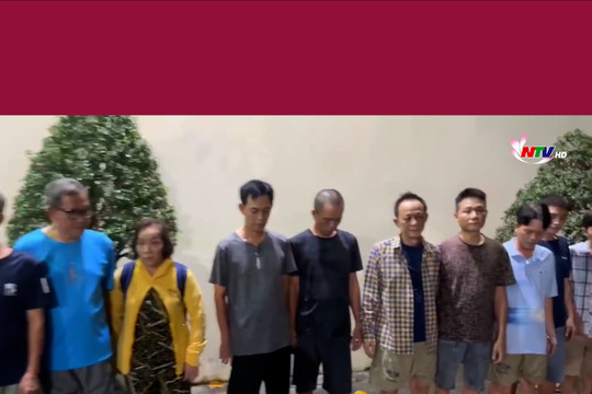 Phát hiện đường dây cá độ bóng đá từ vụ môi giới mại dâm