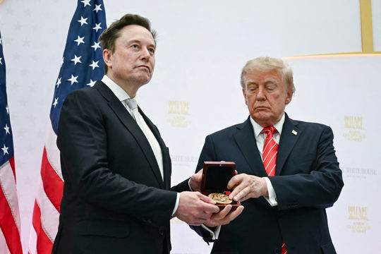 Bầu cử giữa kỳ Mỹ 2026: Hơn 1,5 tỷ USD đổ vào cuộc đua đắt đỏ nhất lịch sử