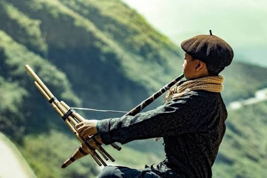 Truyện ngắn: Trong sương có tiếng khèn lá