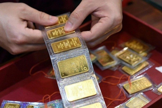 Cập nhật 09:18 sáng 24/10/2026: Giá vàng giảm 300.000 đồng, riêng DOJI và PNJ giữ nguyên