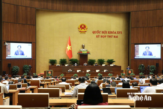 Hôm nay, Quốc hội thảo luận ở hội trường về tình hình kinh tế - xã hội