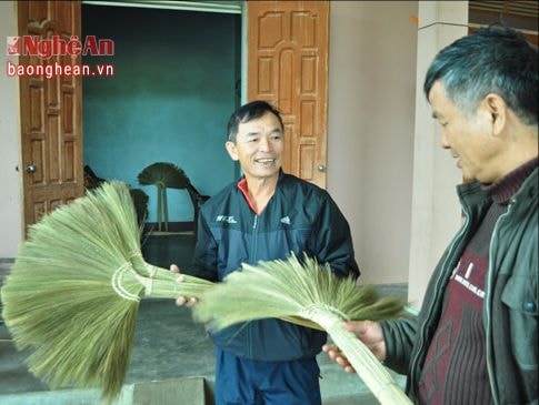 Nghề chổi đót Nghĩa Hội