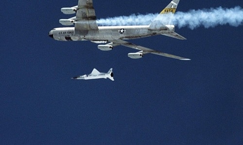 Mỹ đẩy mạnh phát triển vũ khí siêu vượt âm đối phó Nga