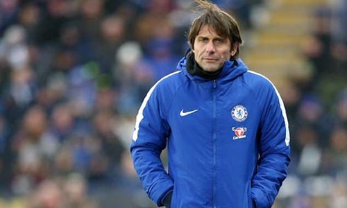 Conte thừa nhận tương lai mông lung ở Chelsea