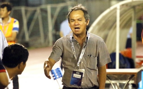 Bầu Đức phản ứng sốc, rút “người nhà” khỏi VFF