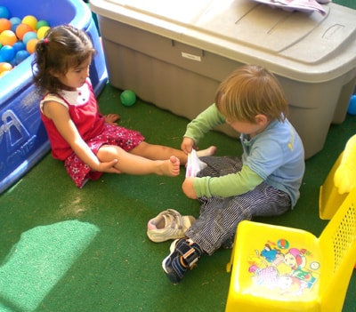 5 điều cha mẹ cần áp dụng nếu muốn con trở thành người tốt bụng