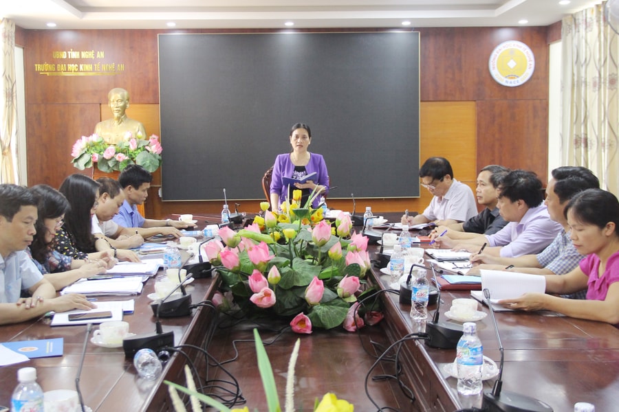 Cần tạo sự bình đẳng giữa lao động hợp đồng và biên chế