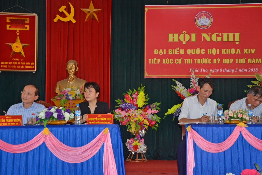 Cử tri Nghệ An đề xuất xem xét xây dựng Luật Từ chức