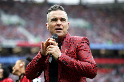 Fox xin lỗi khán giả vì Robbie Williams giơ 'ngón tay thối'