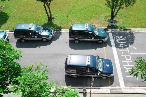 Bộ trưởng Giao thông yêu cầu tăng thời gian học thực hành lái xe