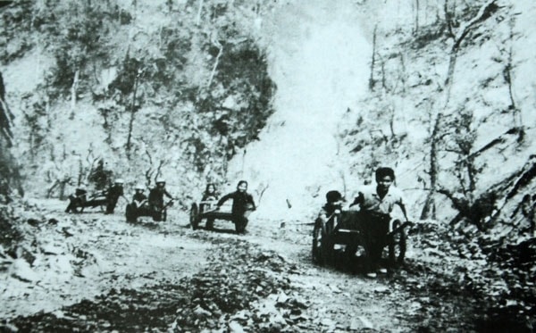 Gửi tuổi xuân trên tuyến lửa Trường Sơn