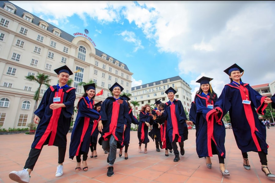 Nhiều ngành sư phạm của Trường Đại học Vinh đang hấp dẫn thí sinh