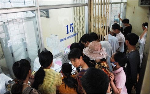 Hơn 70 dịch vụ y tế giảm giá từ 15/7/218: Ai mừng ai lo?