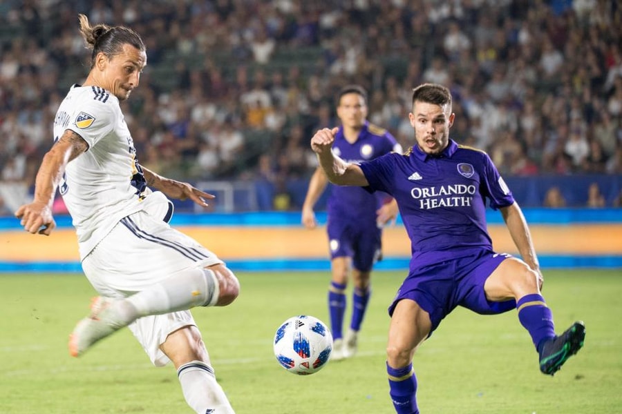 Xem Ibrahimovic lập hat-trick siêu đẳng trên đất Mỹ cho LA Galaxy