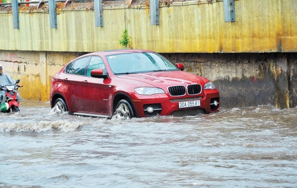 4 lý do khiến động cơ ô tô sớm lên “bàn mổ“