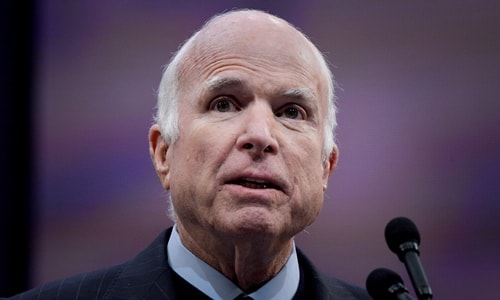 Thượng nghị sĩ Mỹ John McCain qua đời