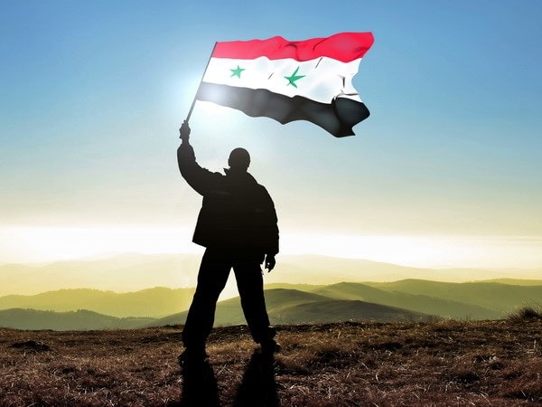 Syria ân xá cho các đối tượng đào ngũ; Pháp yêu cầu Google dỡ bỏ các hình ảnh nhà tù