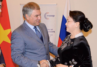 Chủ tịch Quốc hội hội kiến Chủ tịch Duma Quốc gia Nga