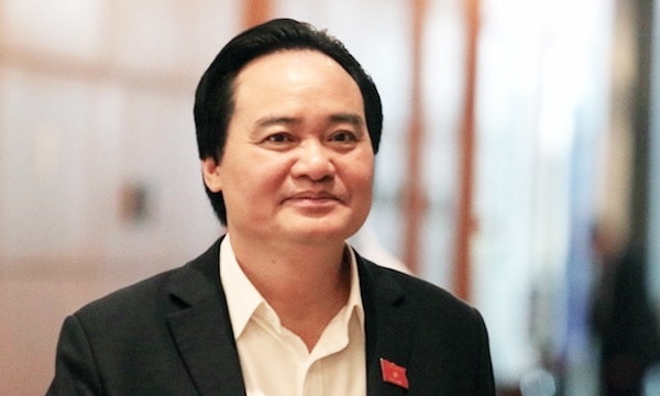 Chủ tịch Quốc hội yêu cầu Bộ trưởng GD-ĐT không đổ cho cấp dưới về quy định gây tranh cãi