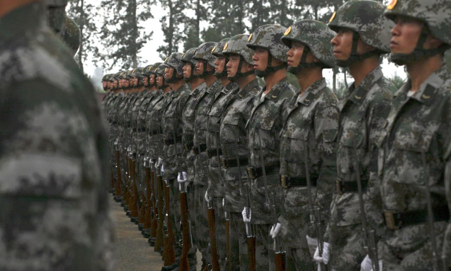 Điểm chí mạng của quân đội Trung Quốc dù có hàng loạt siêu vũ khí