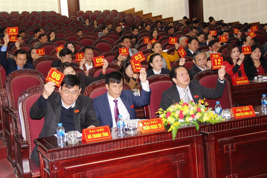 TP Vinh: Công bố kết quả lấy phiếu tín nhiệm đối với các chức danh do HĐND bầu