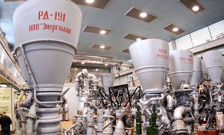 Mỹ tiếp tục mua động cơ tên lửa của Nga