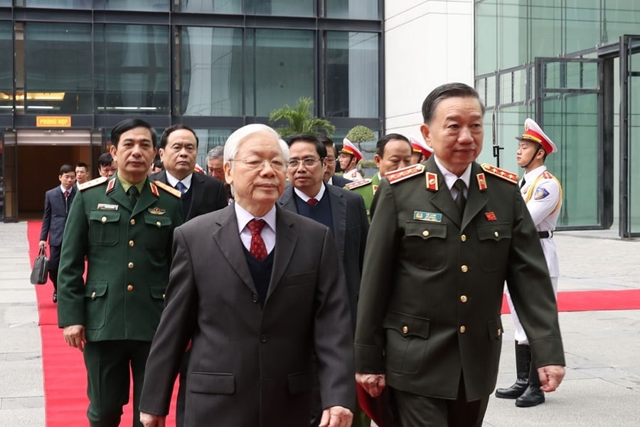 Tổng Bí thư, Chủ tịch nước: Công an phải luôn giữ mình trong sạch, không bị sa ngã